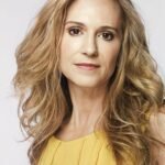 Holly Hunter