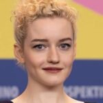 Julia Garner
